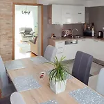 3 Bedroom Stunning Apartment In Gracac Apartmán Gračac